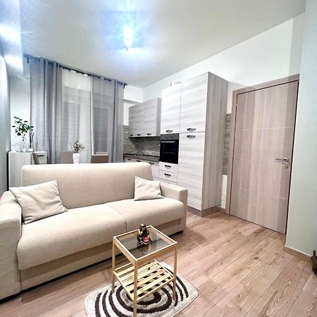 Casa Vacanze Torino Con Vasca Idromassaggio Zewnętrze zdjęcie